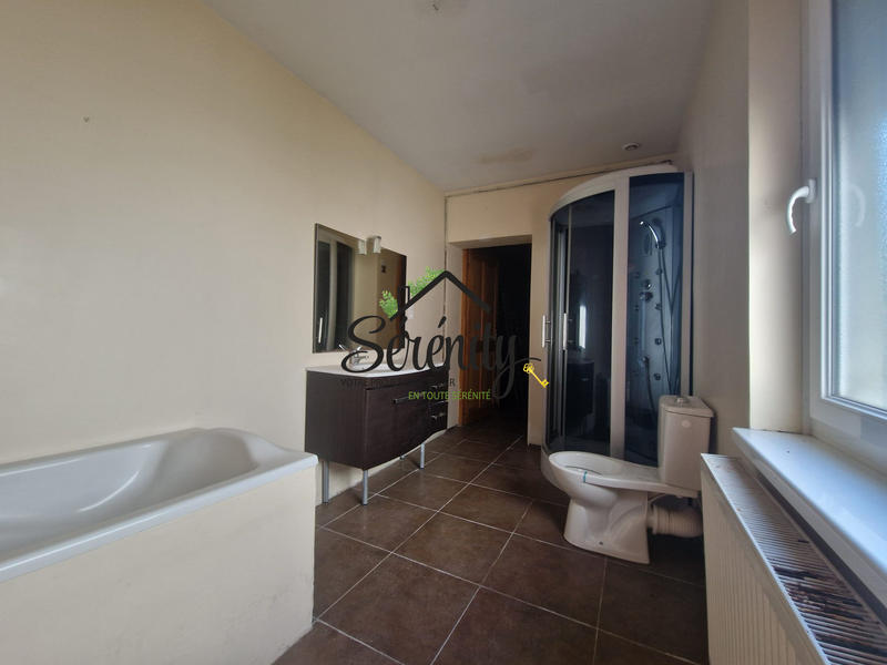 Maison - 147 m² - 7 pièces