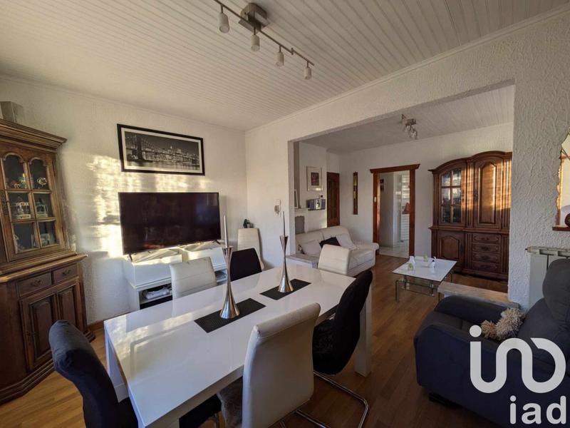 Maison - 97 m² - 5 pièces