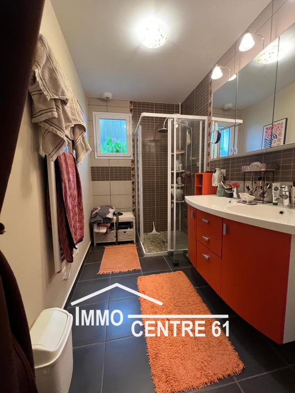 Maison - 157 m² - 8 pièces