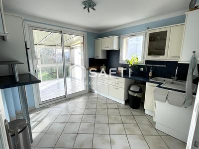 Maison - 165 m² - 6 pièces