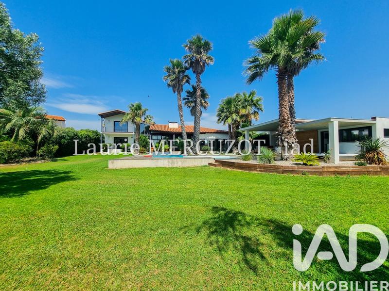 Maison - 260 m² - 7 pièces