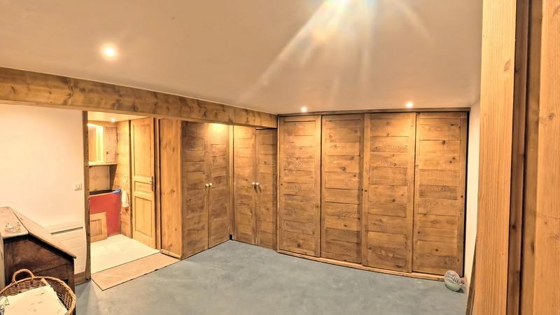 Maison - 596 m² - 21 pièces