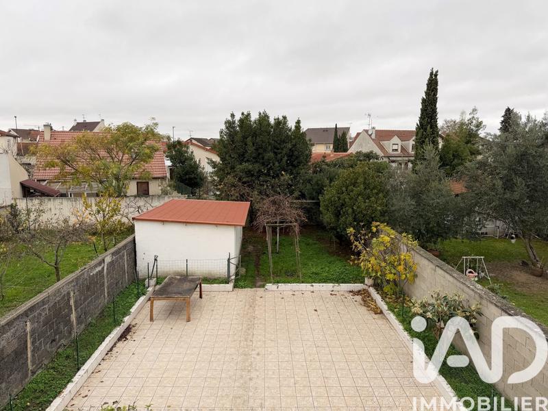 Maison - 128 m² - 7 pièces