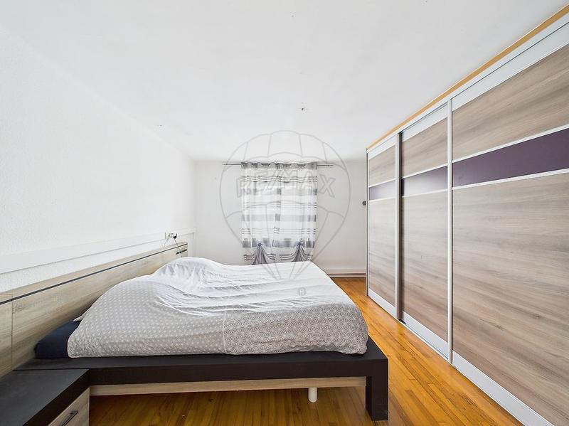 Maison - 203 m² - 6 pièces