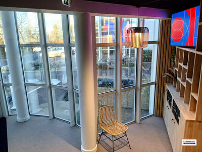 Bureau - 189 m²