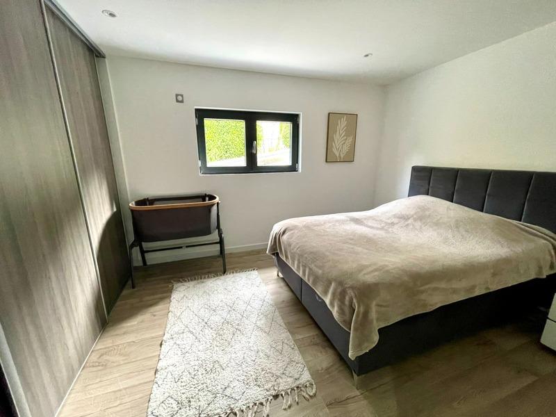 Maison - 328 m² - 9 pièces