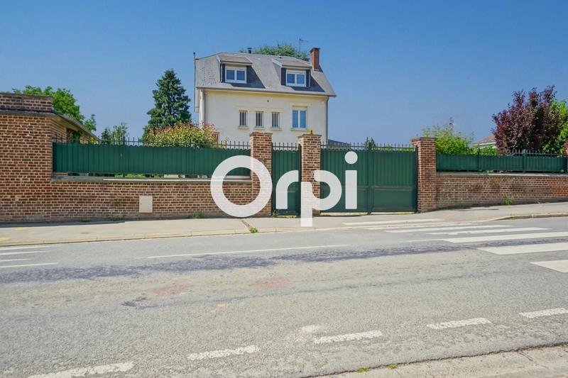 Maison - 318 m² - 7 pièces