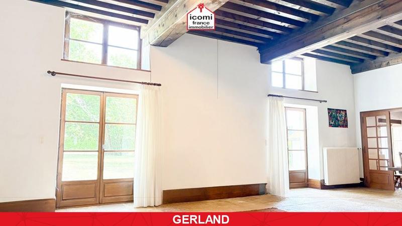 Propriété - 200 m² - 7 pièces