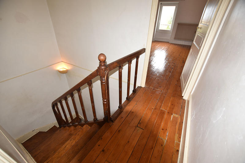 Appartement - 105 m² - 5 pièces