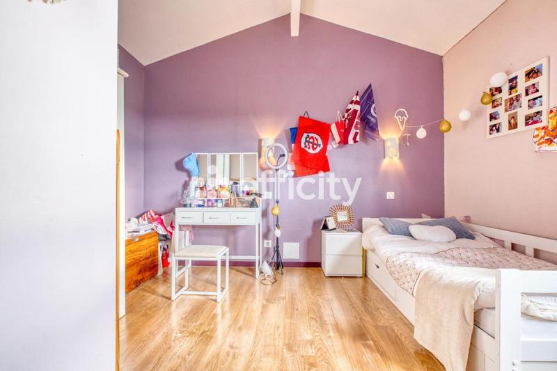 Pavillon - 133 m² - 6 pièces