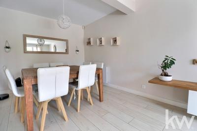 Maison - 145 m² - 7 pièces