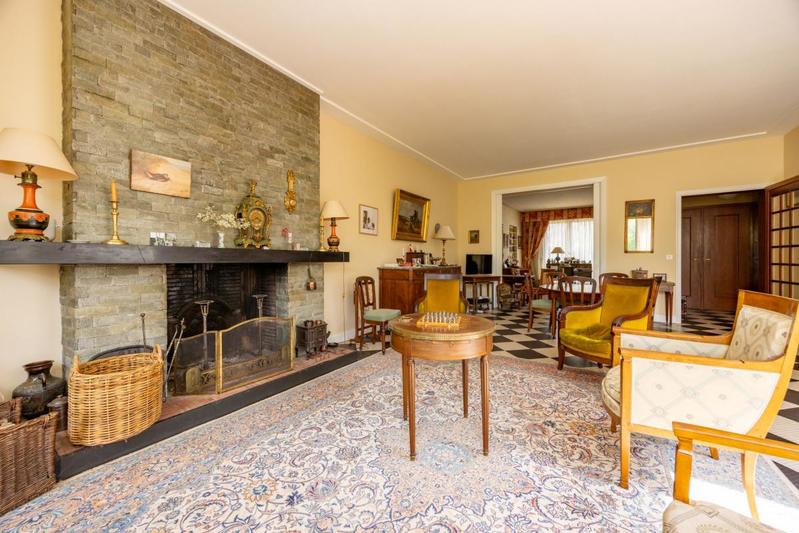 Maison d'architecte - 210 m² - 8 pièces