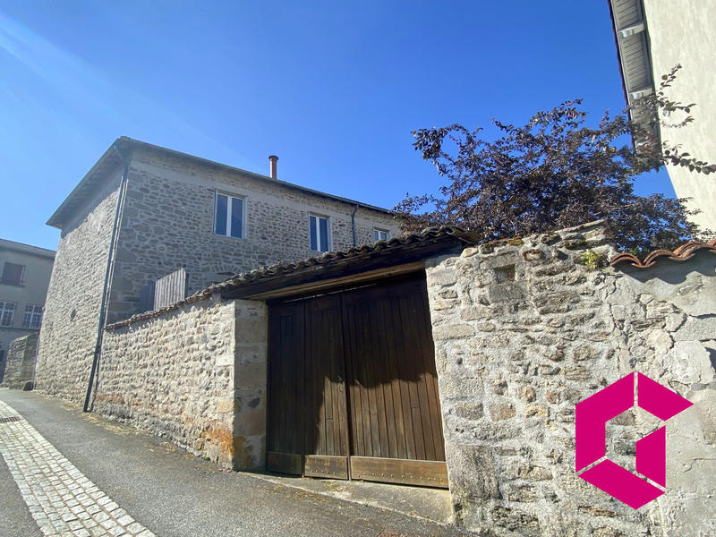 Maison ancienne - 209 m² - 8 pièces