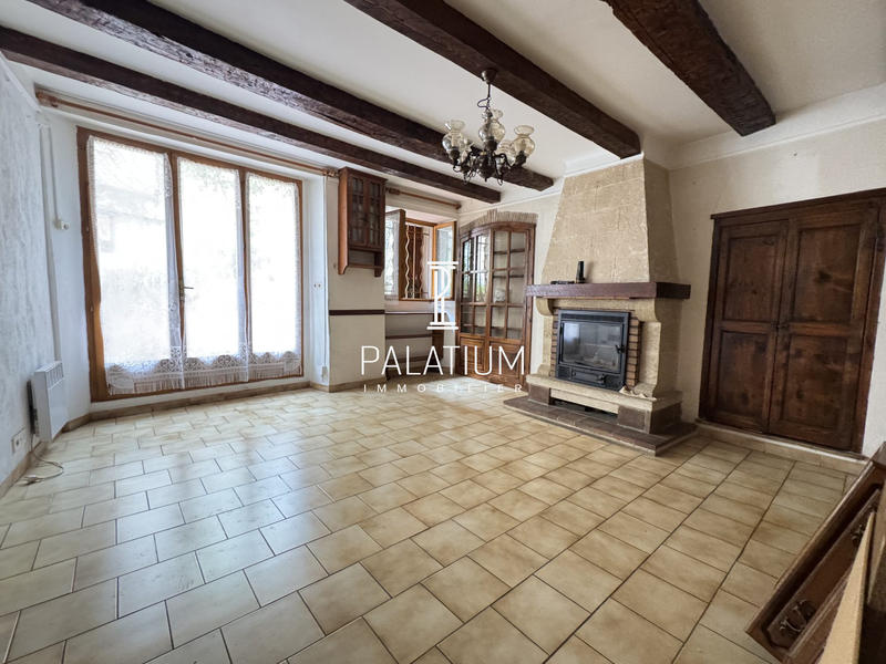 Maison traditionnelle - 98 m² - 6 pièces