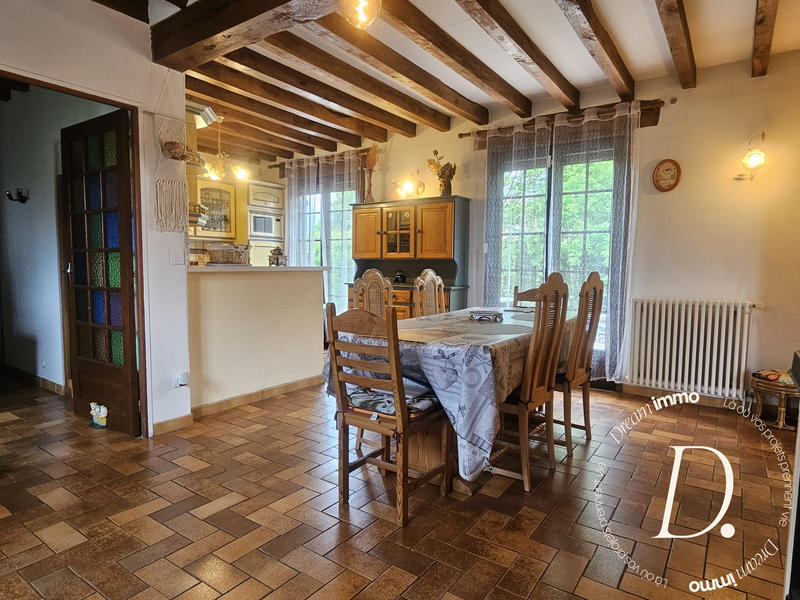 Maison traditionnelle - 120 m² - 6 pièces