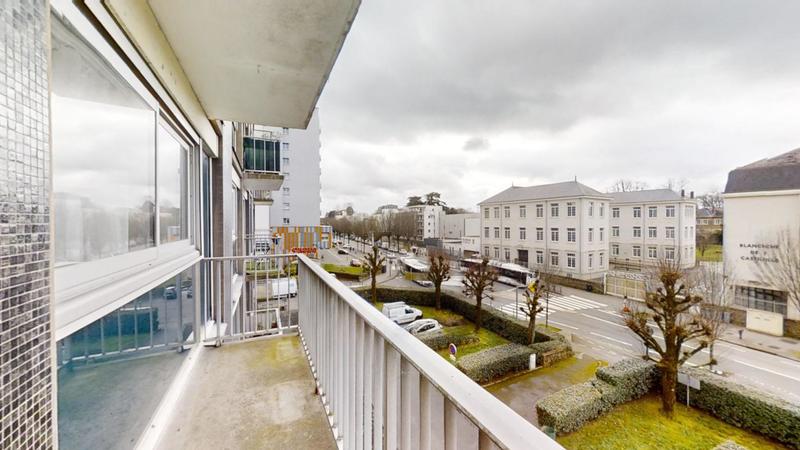 Appartement - 81 m² - 5 pièces