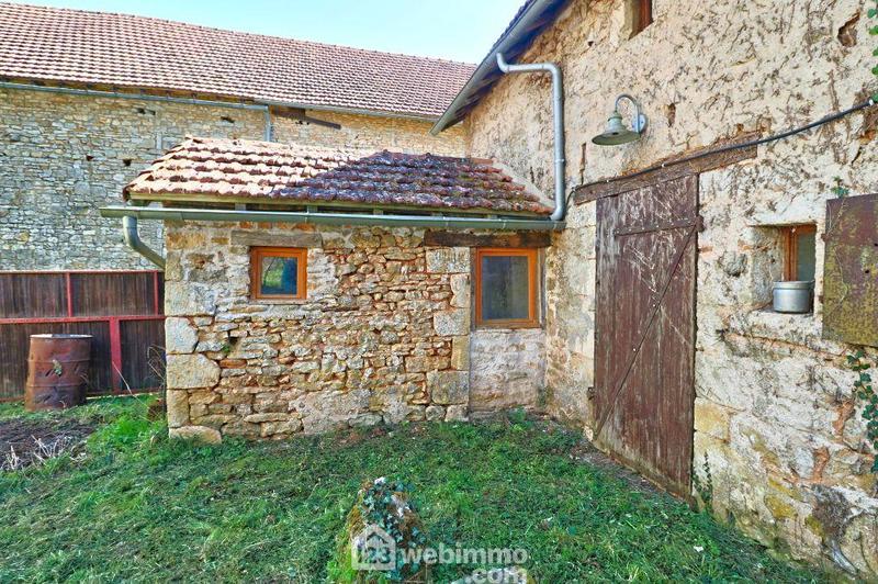 Maison - 93 m² - 4 pièces