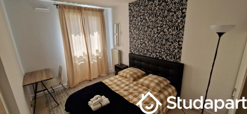 Chambre - 11 m² - 1 pièce