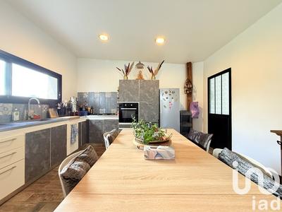 Maison - 157 m² - 7 pièces