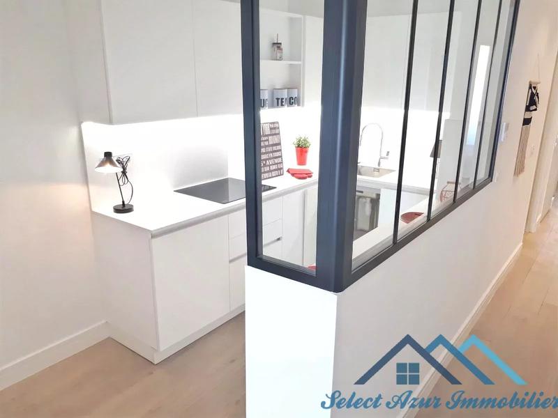 Appartement - 82 m² - 3 pièces