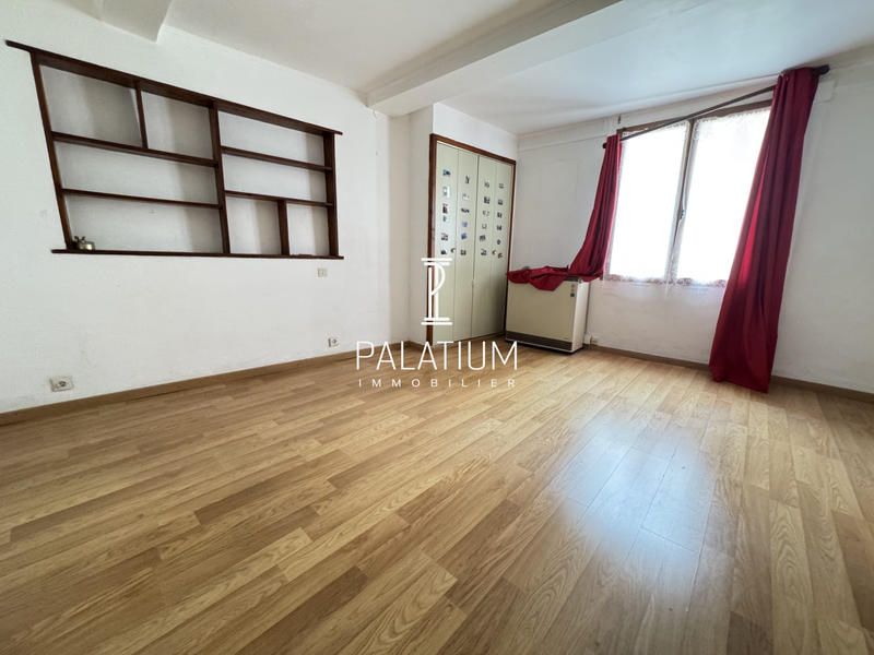 Maison traditionnelle - 98 m² - 6 pièces