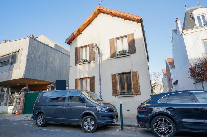 Maison - 175 m² - 11 pièces