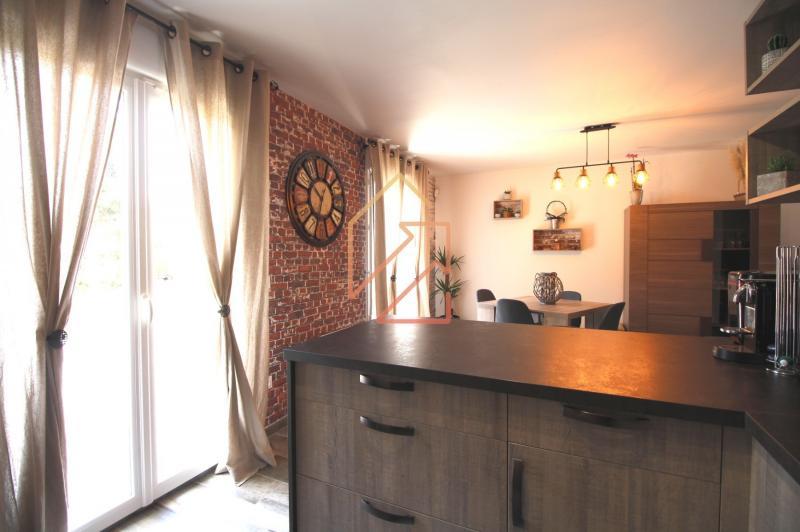 Maison - 104 m² - 5 pièces