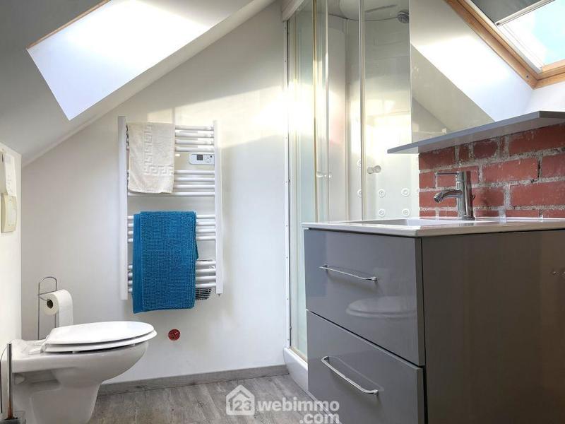 Maison - 280 m² - 10 pièces