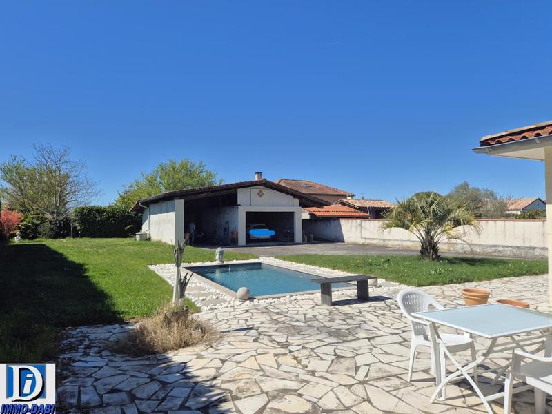 Maison - 105 m² - 4 pièces