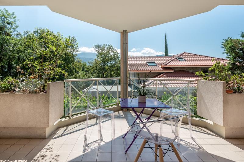 Appartement - 89 m² - 4 pièces