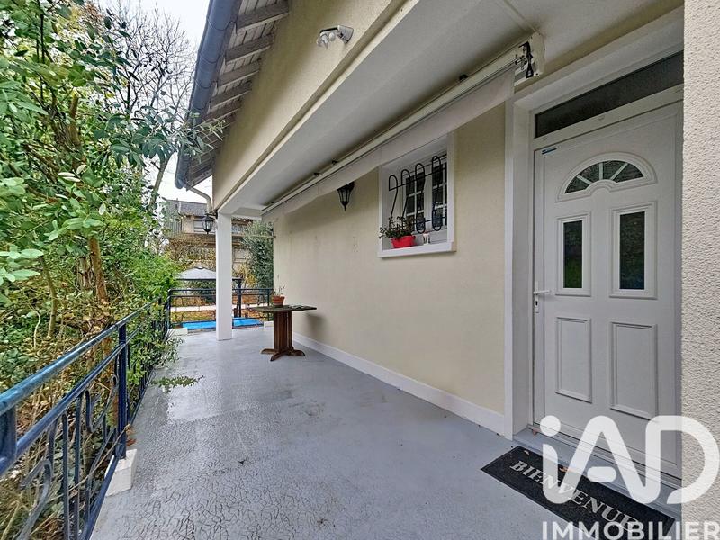 Maison - 163 m² - 6 pièces