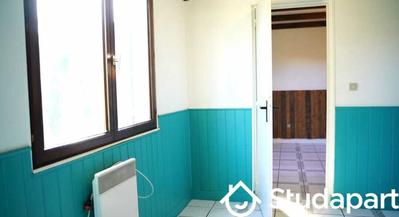 Maison - 80 m² - 3 pièces