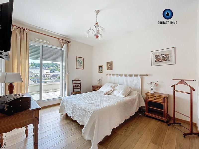 Appartement - 135 m² - 5 pièces