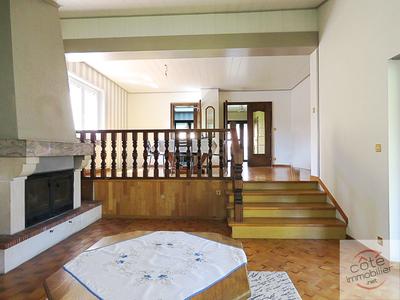 Maison - 138 m² - 5 pièces