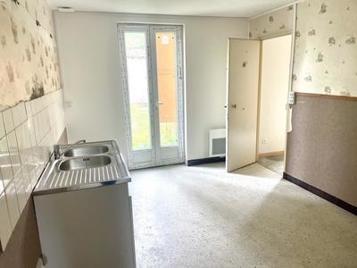 Maison - 80 m² - 5 pièces