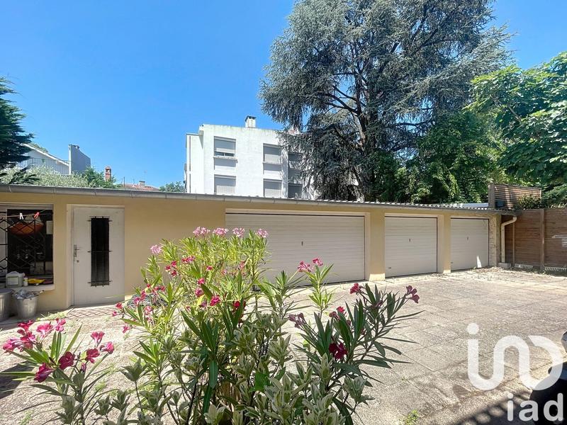 Maison - 210 m² - 7 pièces