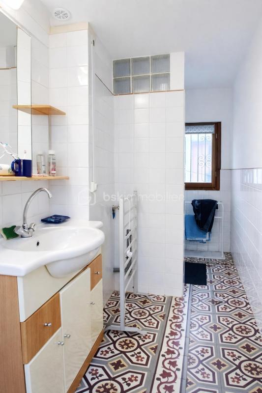 Immeuble - 130 m² - 7 pièces