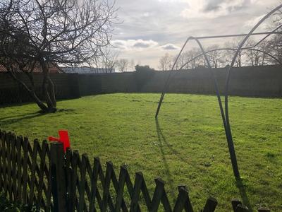 Terrain constructible - 712 m²