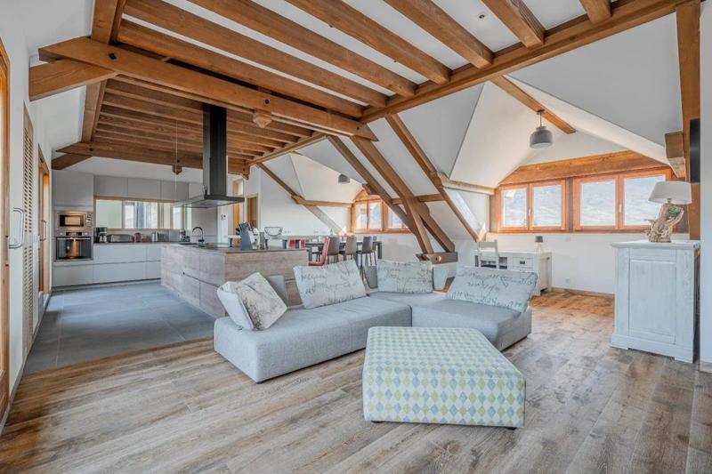 Propriété - 393 m² - 12 pièces