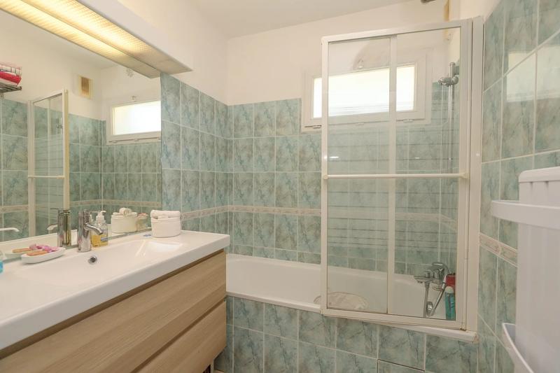 Appartement - 84 m² - 4 pièces