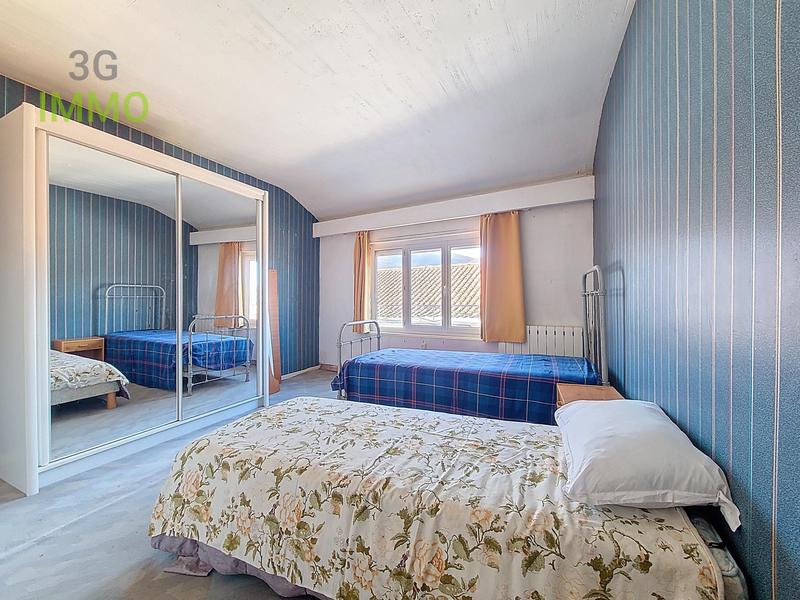 Maison de village - 117 m² - 6 pièces