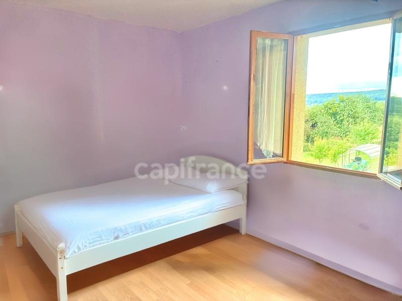 Maison - 152 m² - 6 pièces