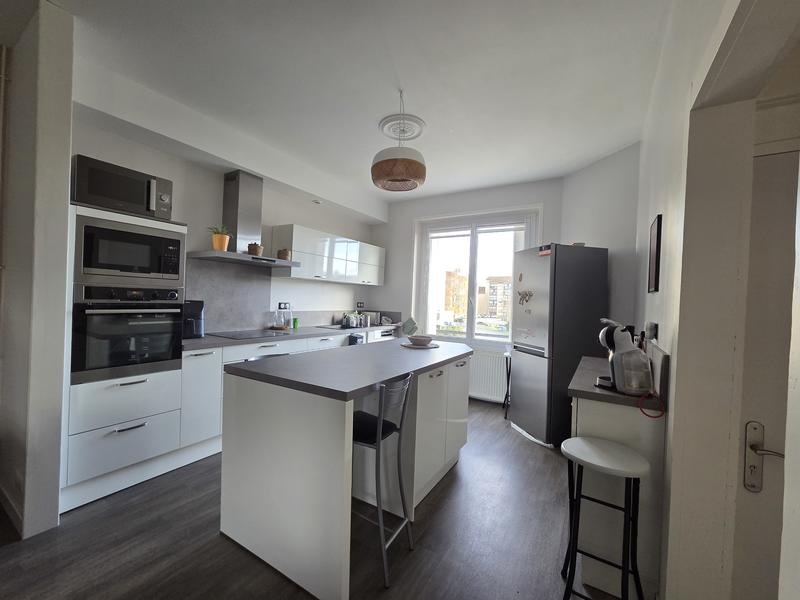 Maison - 114 m² - 7 pièces