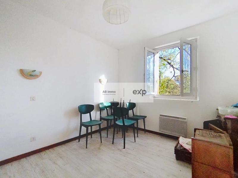 Maison - 98 m² - 5 pièces