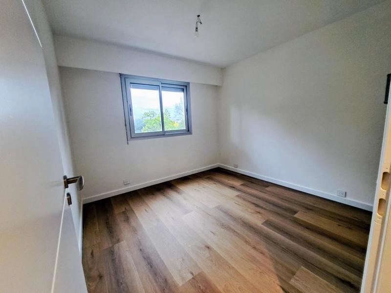 Appartement - 75 m² - 4 pièces
