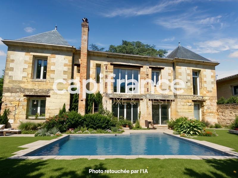 Propriété - 288 m² - 17 pièces