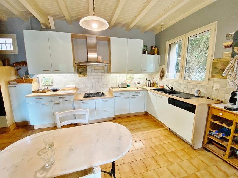 Maison - 140 m² - 5 pièces