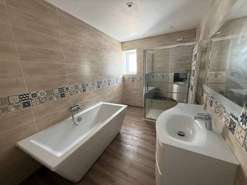 Maison - 156 m² - 5 pièces