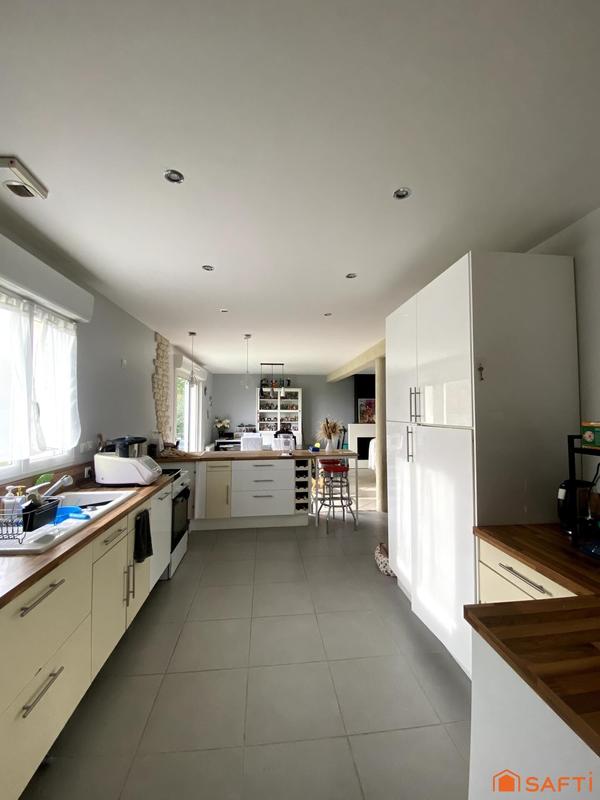 Maison - 138 m² - 6 pièces