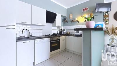 Maison - 190 m² - 8 pièces